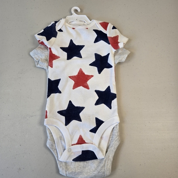 NWT *3Pc* Patriotic Bundle, Shorts and Two Onsies, 3-6 Months - Picture 9 of 13